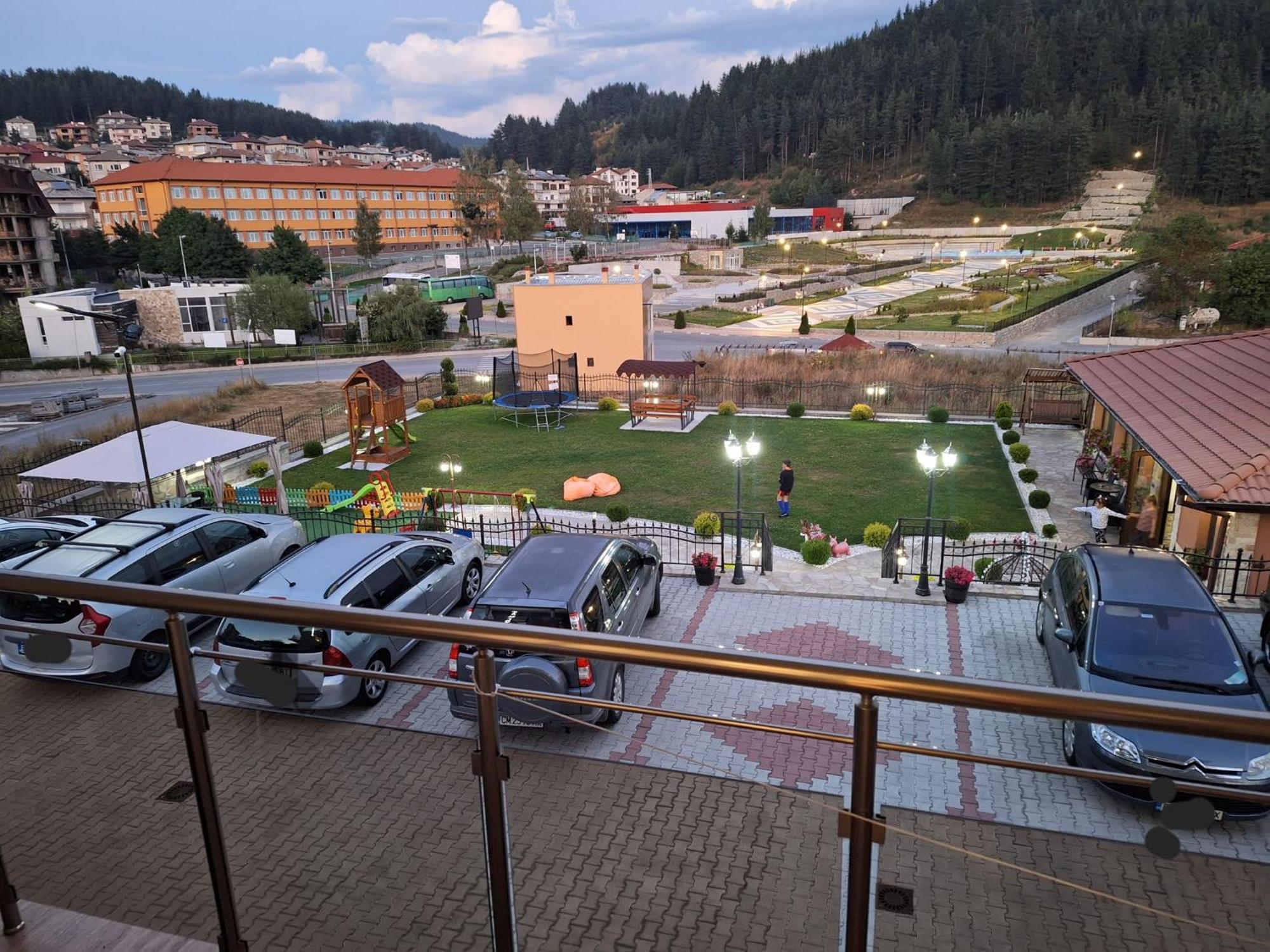 Perla Hotel Dospat Exterior photo